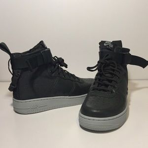 NEW Nike Air Force 1 Ultraforce - mid boots green